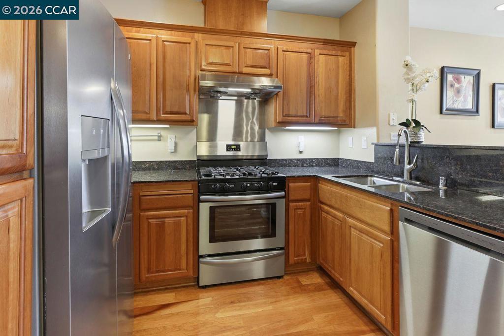 3290 Maguire Way 404 Property Photo 4