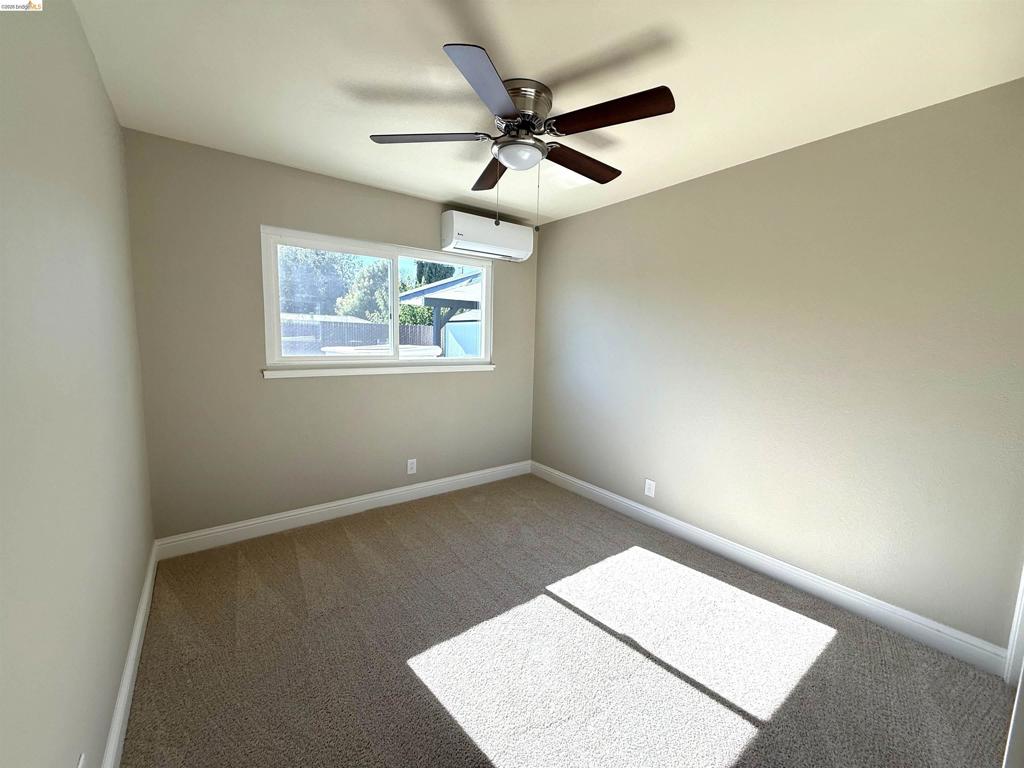 1636 Bruce St Property Photo 13