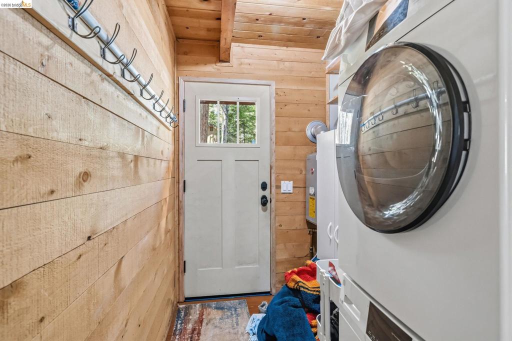 25242 Deborah Dr. Property Photo 20