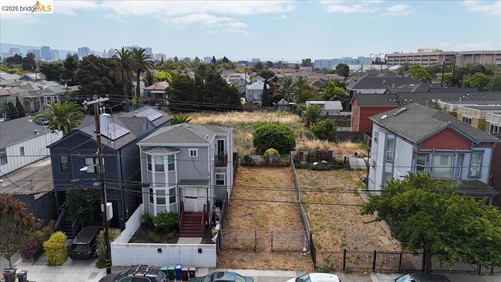 826 Pine St Property Photo 1