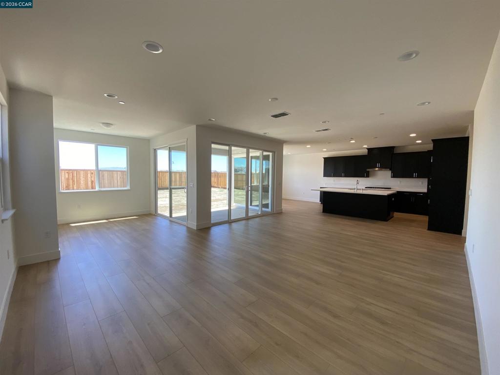 3600 Darnoch Property Photo 11
