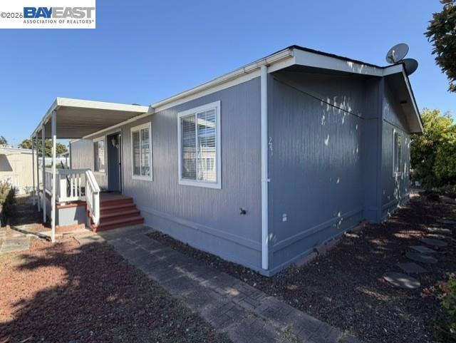 241 Jamaica Circle Property Photo 1