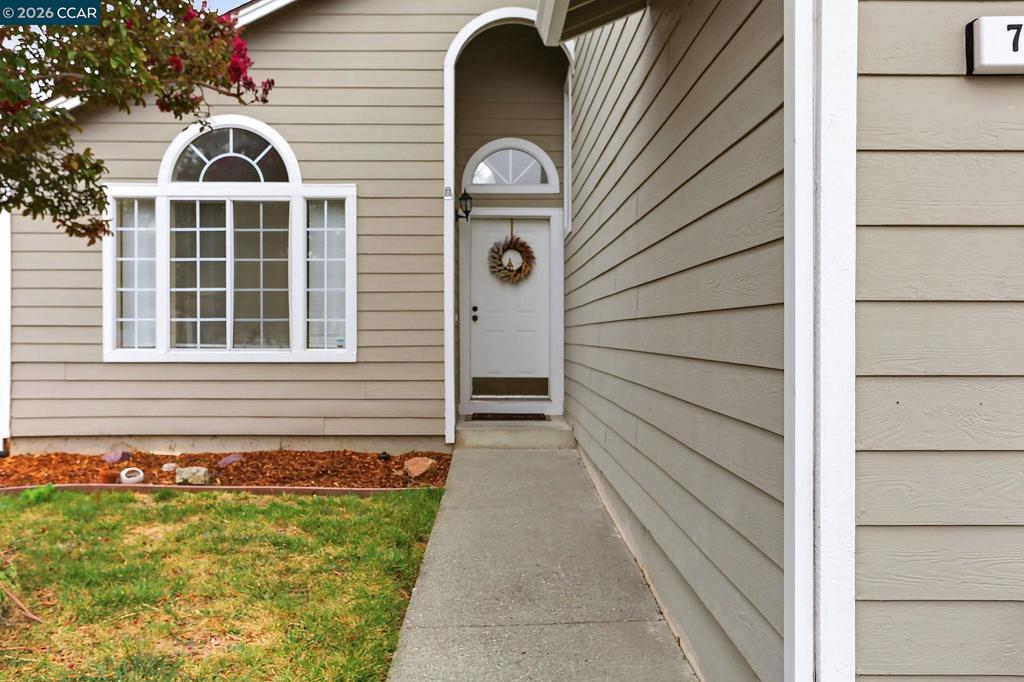701 Deerfield Property Photo 3