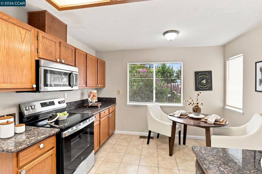 701 Deerfield Property Photo 10