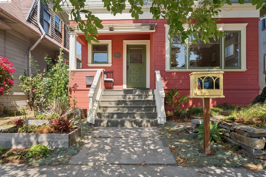 2903 Wheeler St Property Photo 1