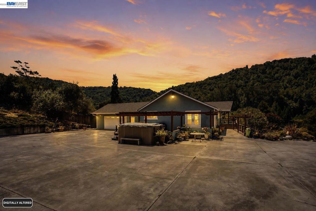 26928 Palomares Rd Property Photo 1