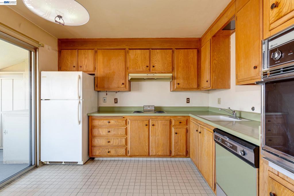 339 Broadway 307 Property Photo 3