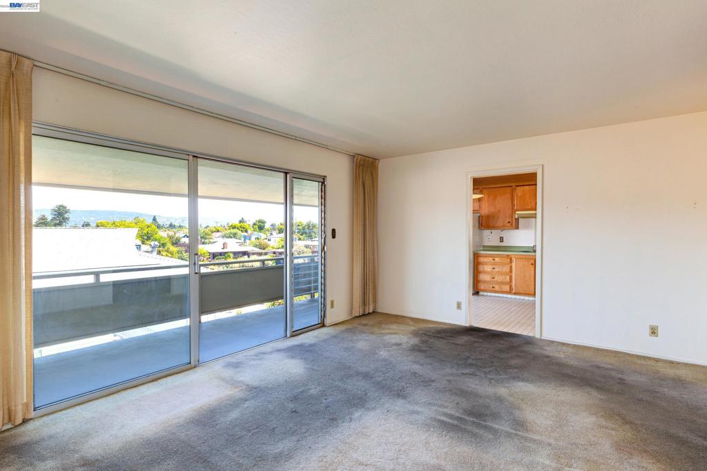 339 Broadway 307 Property Photo 6
