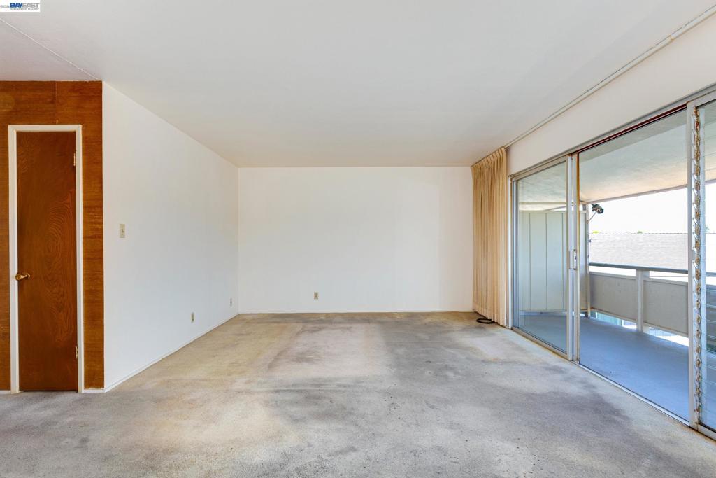 339 Broadway 307 Property Photo 9