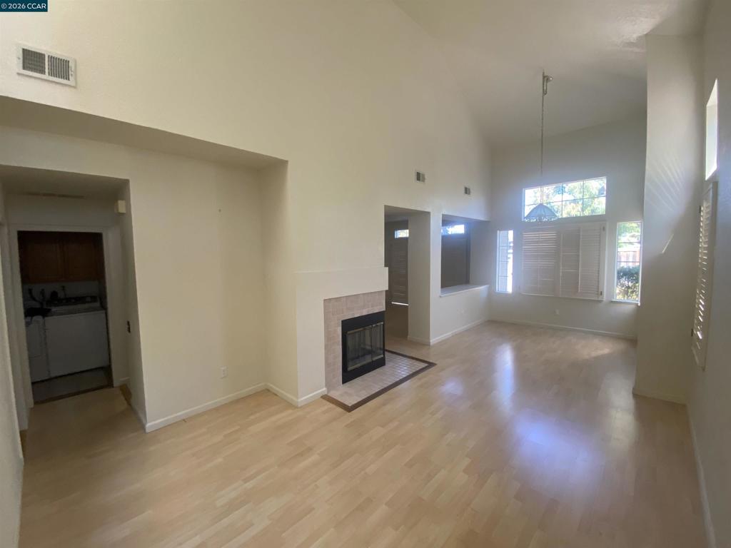 293 Scotts Vly Property Photo 2
