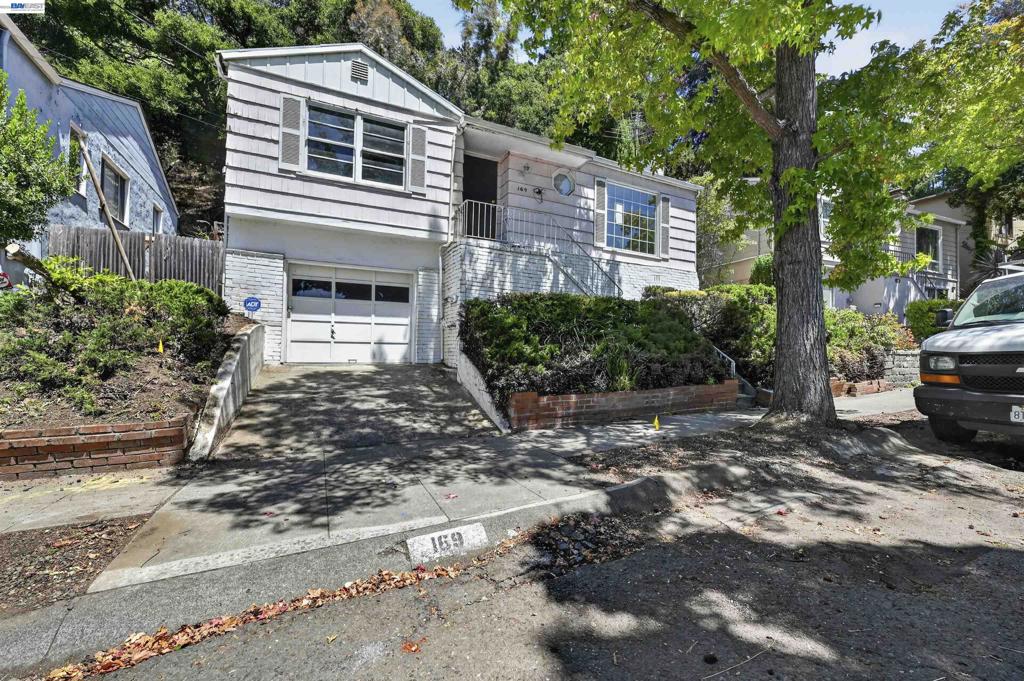 169 Marlow Dr Property Photo 2