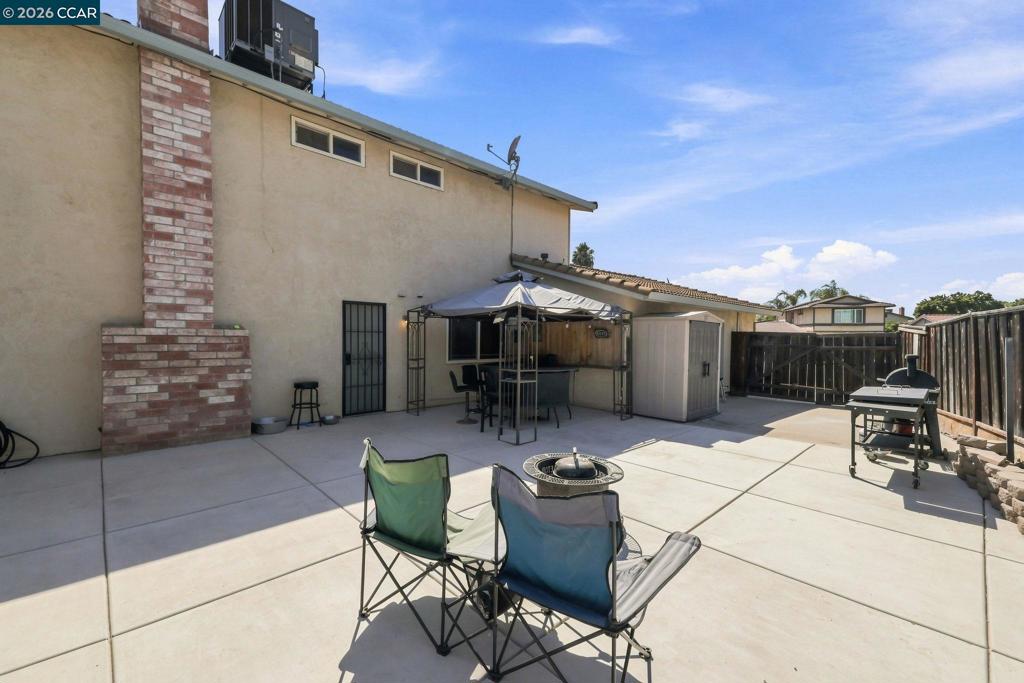 2750 Gomes Ct Property Photo 48