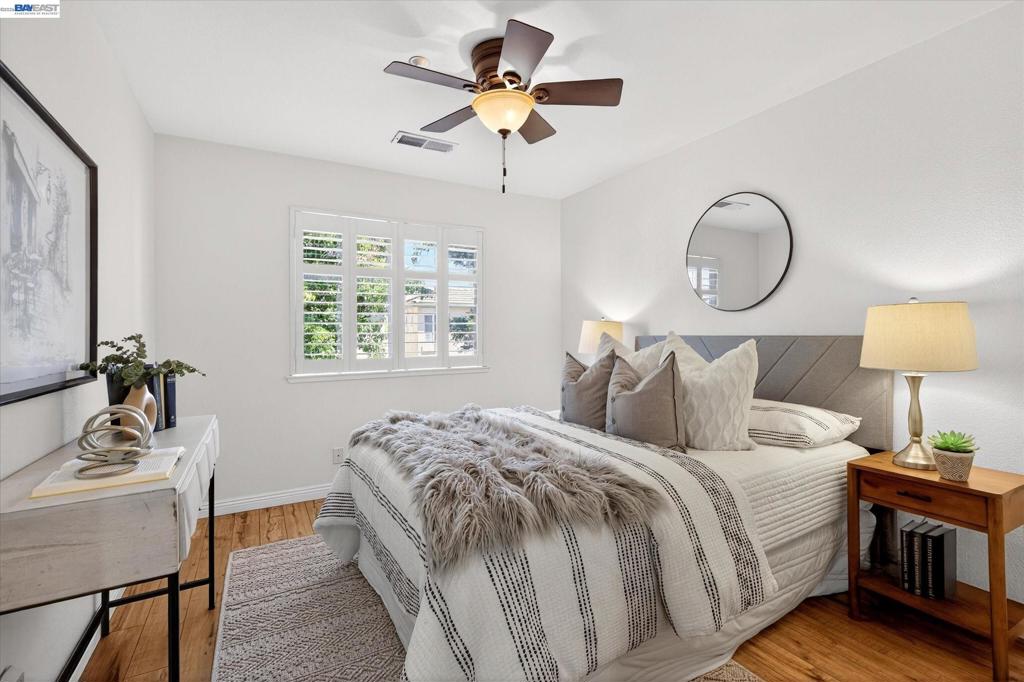 2038 Mulberry Cmn Property Photo 20