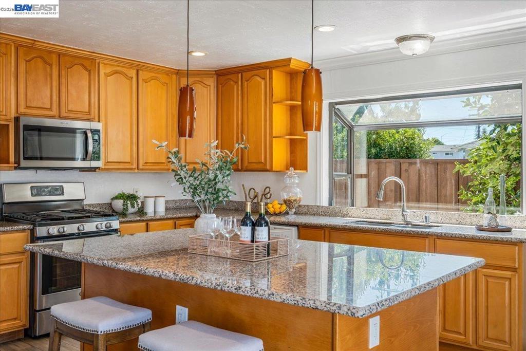 3675 Monterey Blvd Property Photo 3