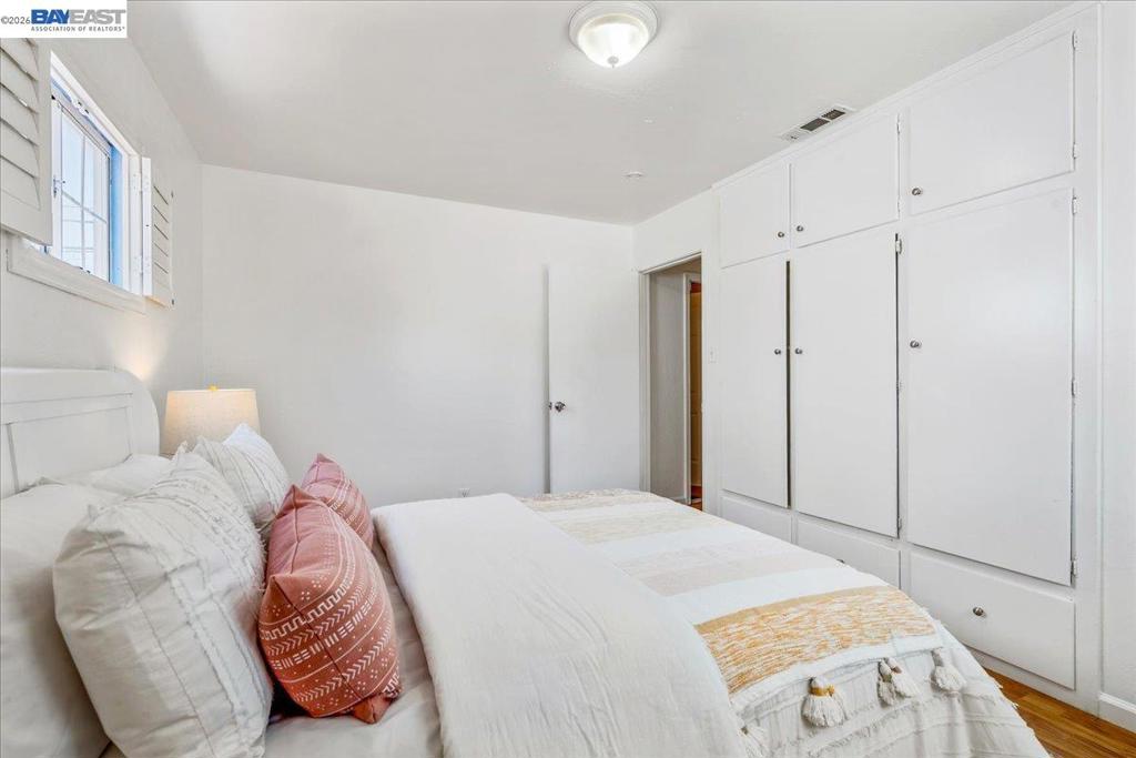 3675 Monterey Blvd Property Photo 27