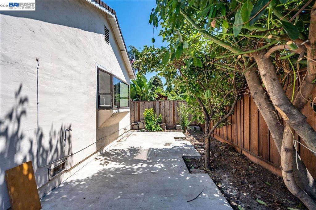 3675 Monterey Blvd Property Photo 51