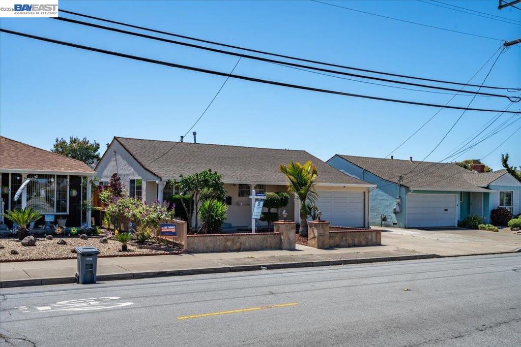 3675 Monterey Blvd Property Photo 60