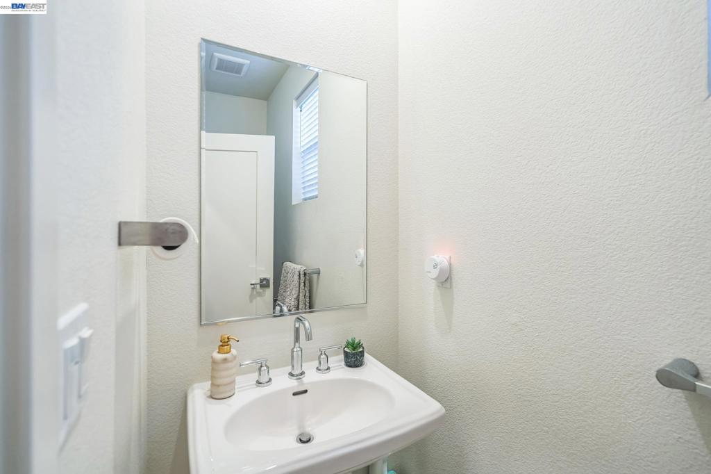 37231 Sand Bar Pl Property Photo 25