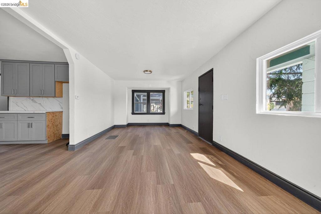 5533 Edgerly St Property Photo 4