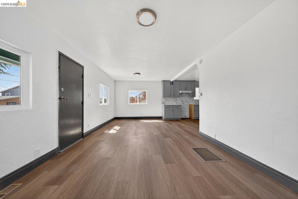 5533 Edgerly St Property Photo 5