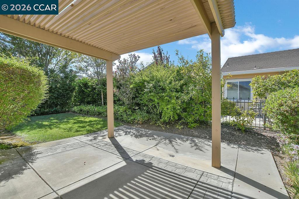 567 Quindell Way Property Photo 19