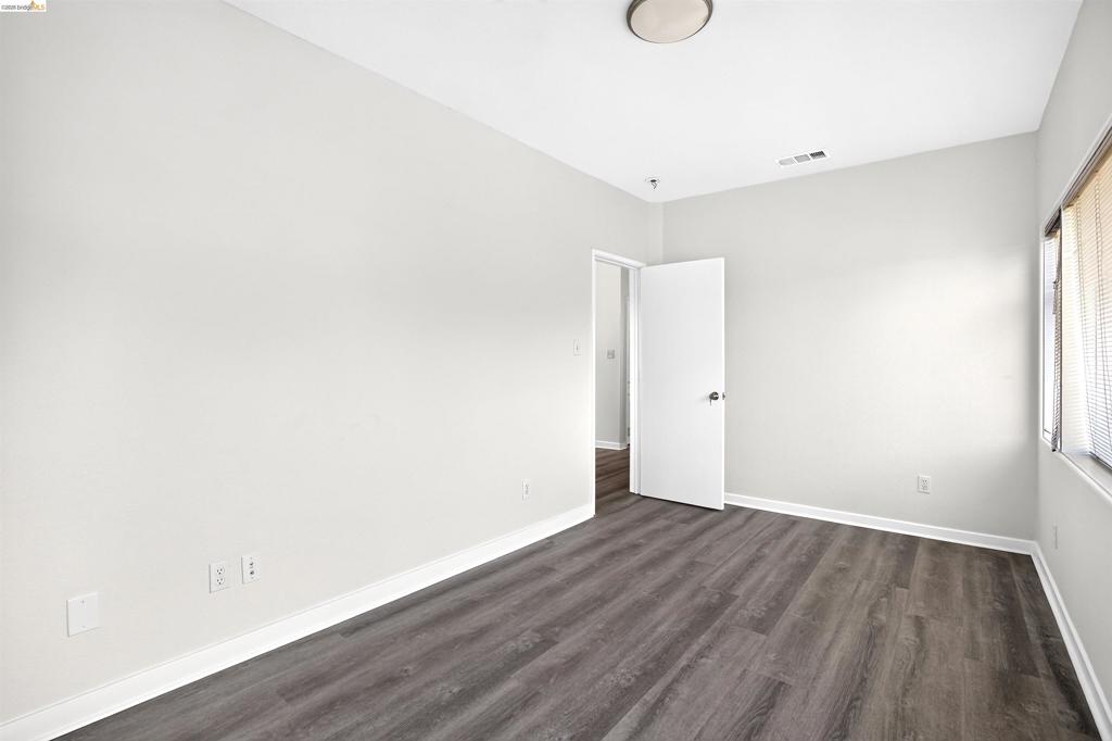 2520 Milvia St Property Photo 10