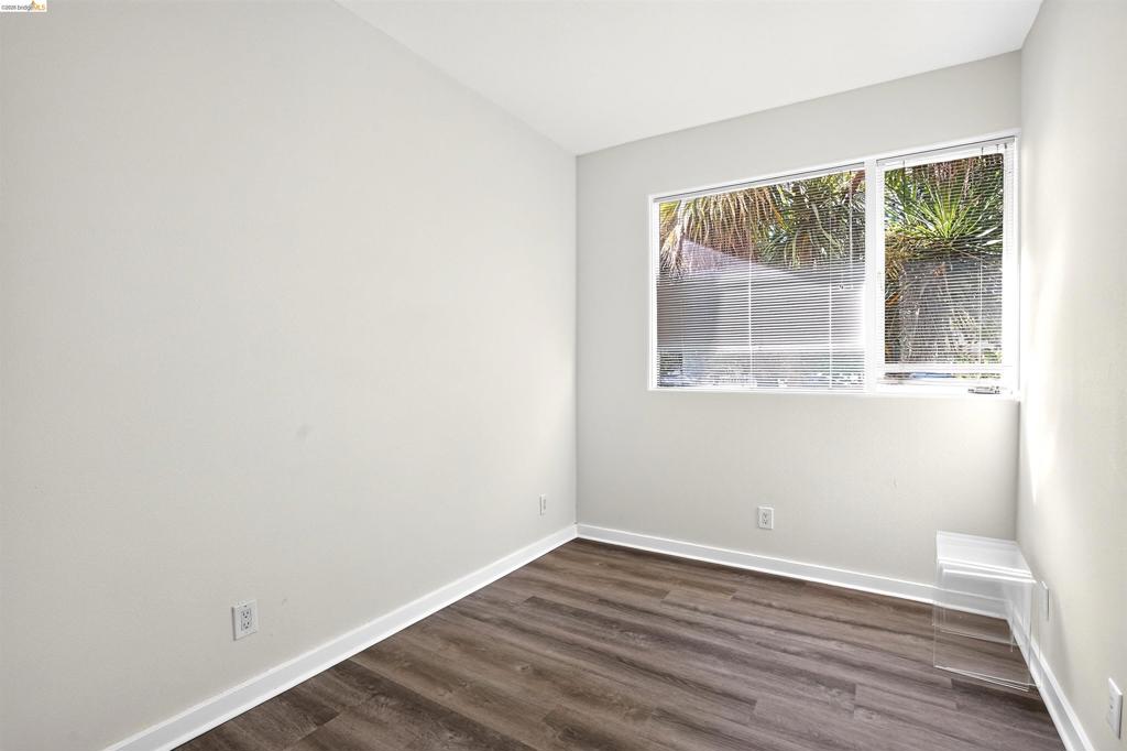 2520 Milvia St Property Photo 11