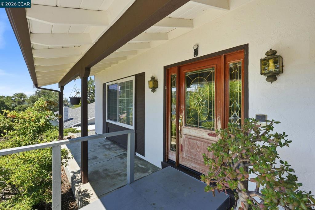 2685 Alhambra Way Property Photo 5