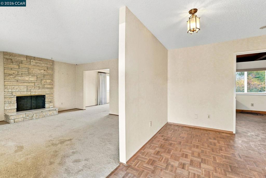 2685 Alhambra Way Property Photo 6