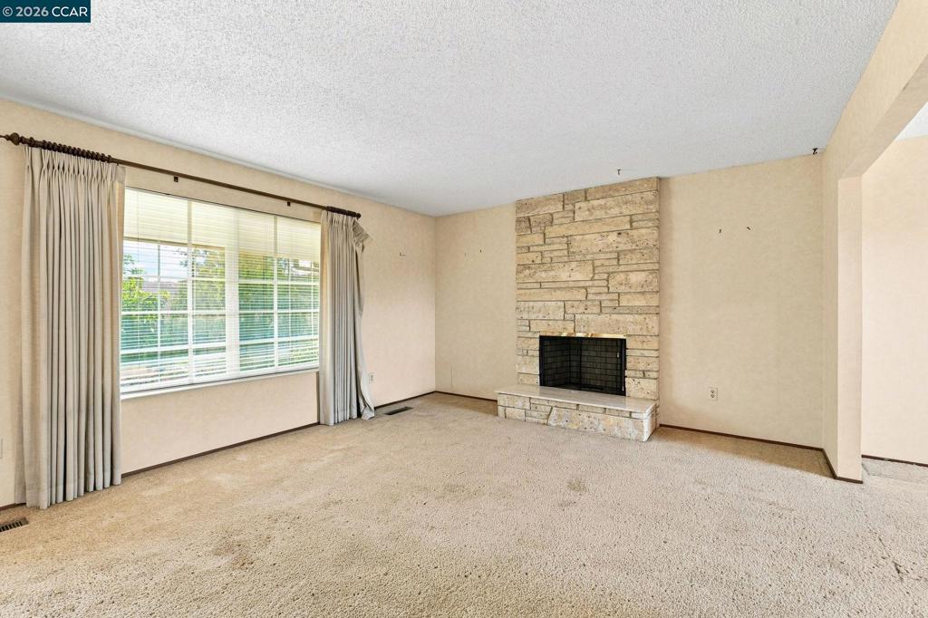 2685 Alhambra Way Property Photo 8