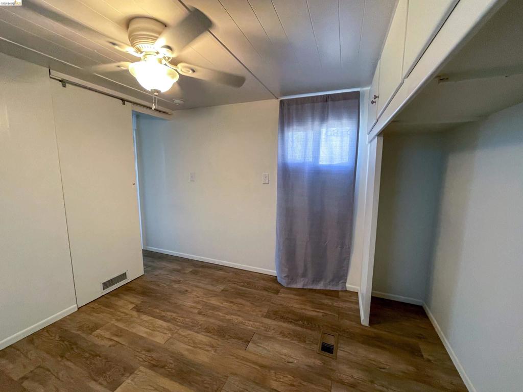 3875 Castro Valley Blvd Property Photo 20