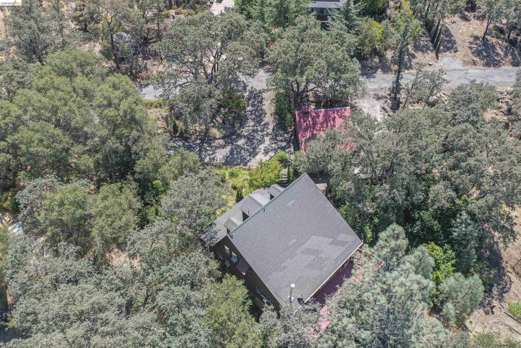514 Oak St Property Photo 55