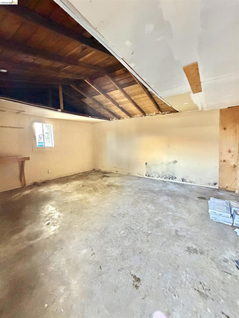 9926 C St Property Photo 12