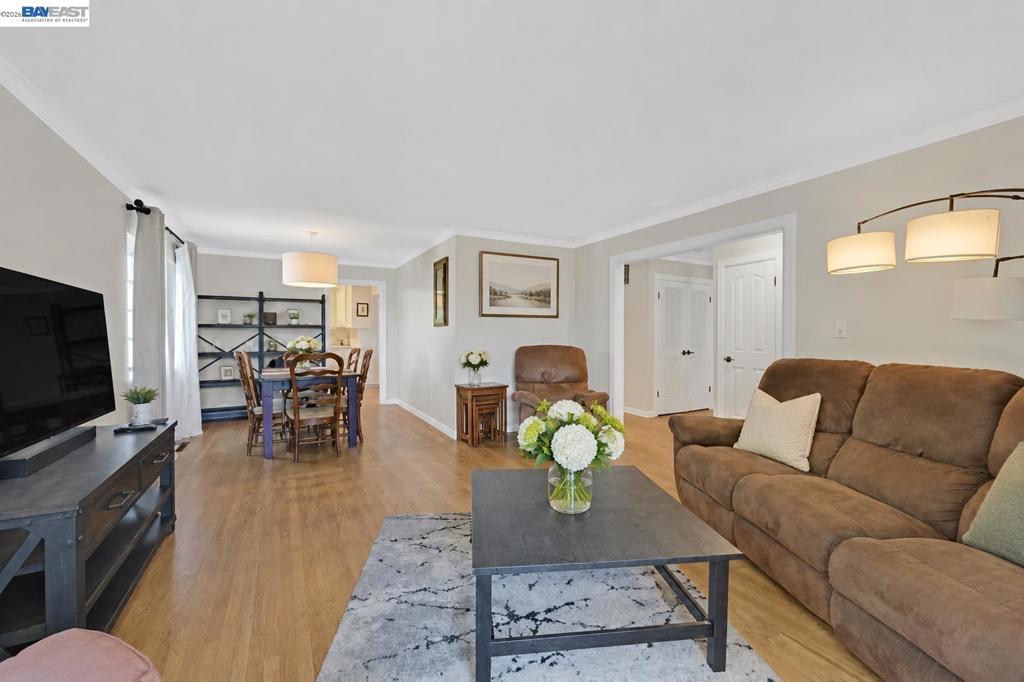 1254 Daily Dr Property Photo 4