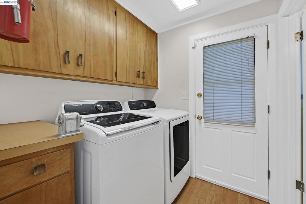 1254 Daily Dr Property Photo 28