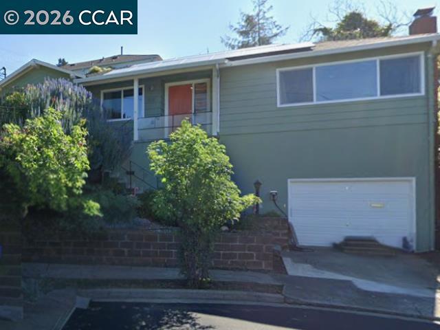 7830 Shevlin Pl Property Photo 2