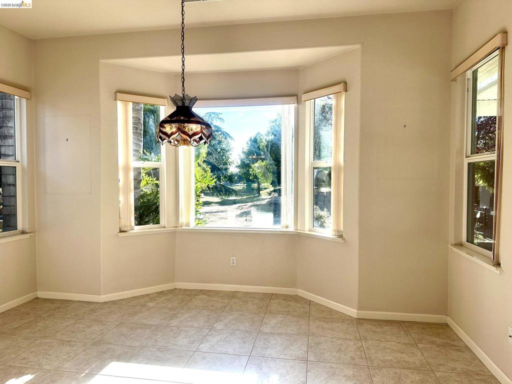 1116 Burghley Ln Property Photo 7