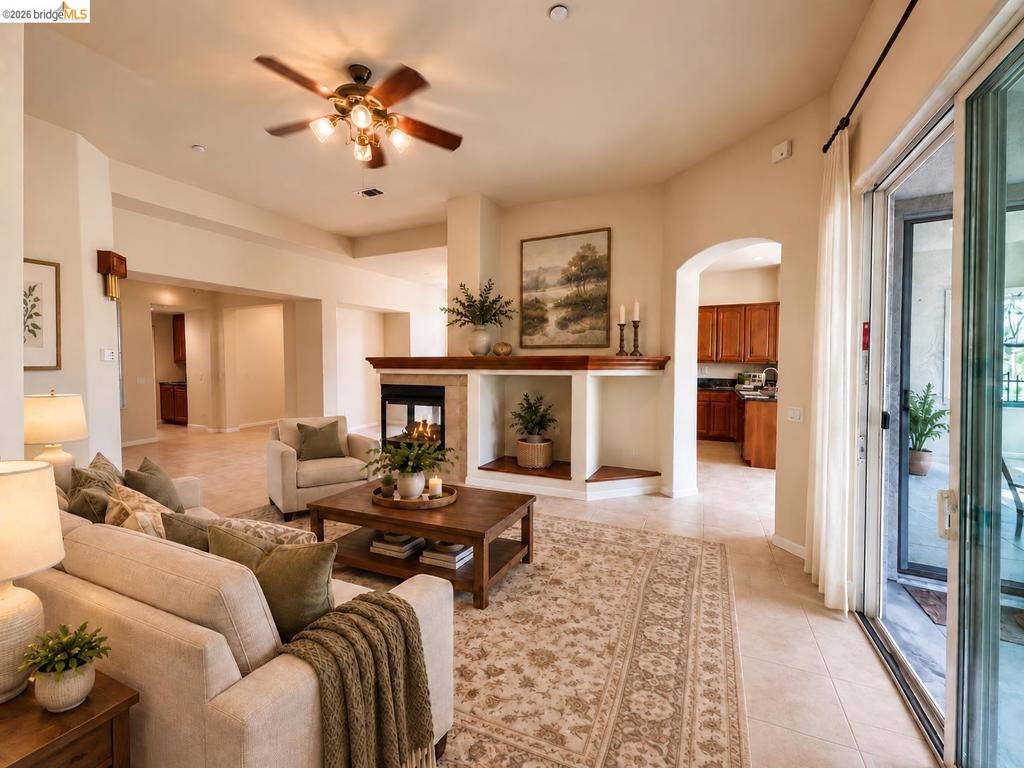 1116 Burghley Ln Property Photo 7