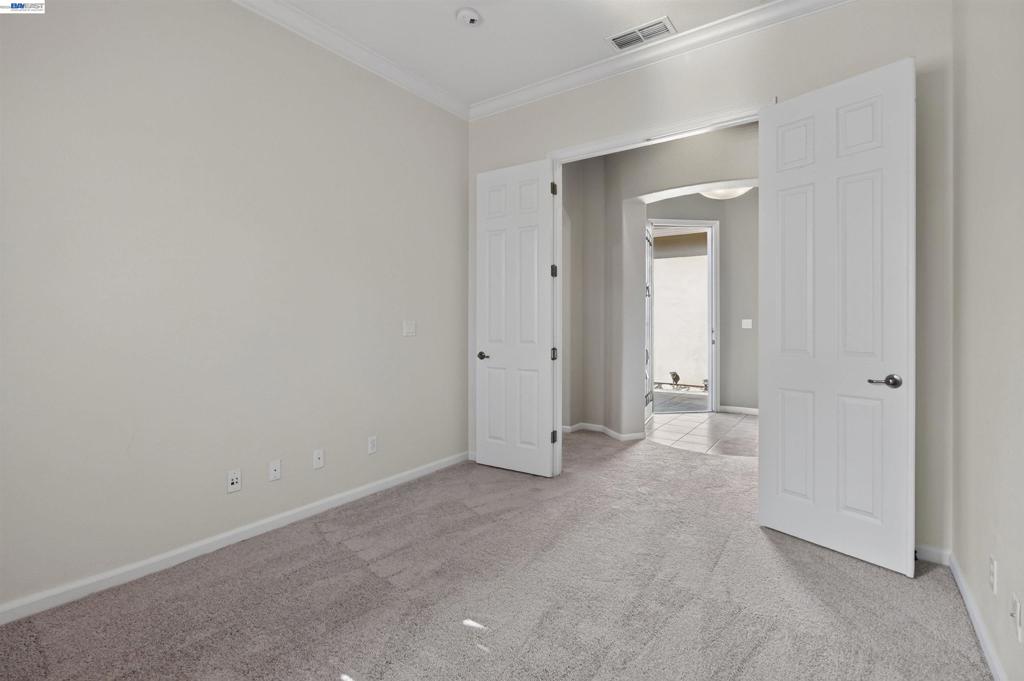 2243 Winchester Loop Property Photo 11