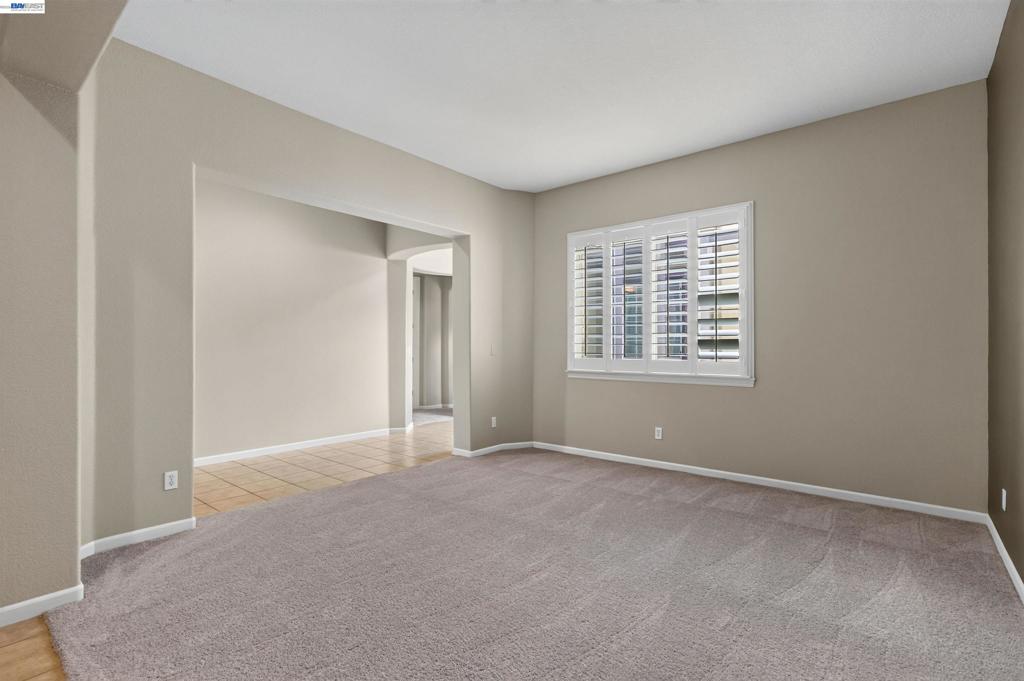 2243 Winchester Loop Property Photo 18