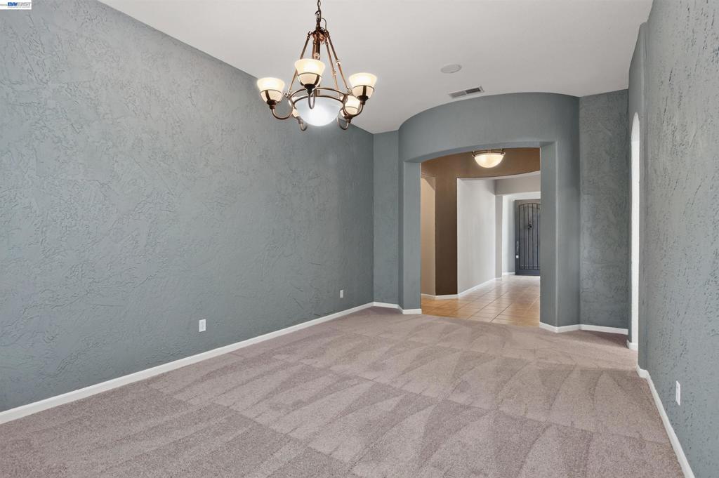 2243 Winchester Loop Property Photo 22