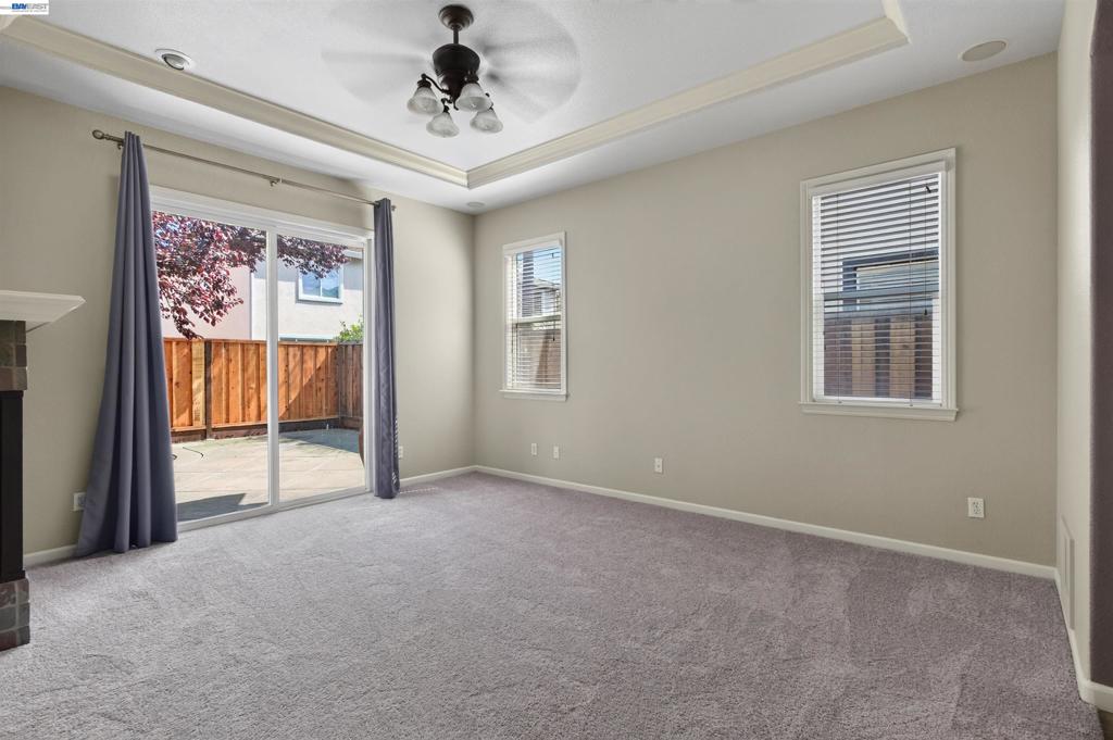 2243 Winchester Loop Property Photo 24