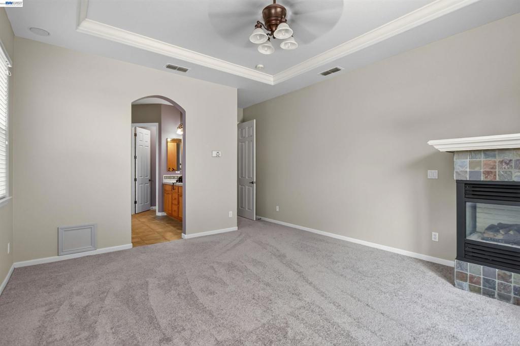 2243 Winchester Loop Property Photo 25