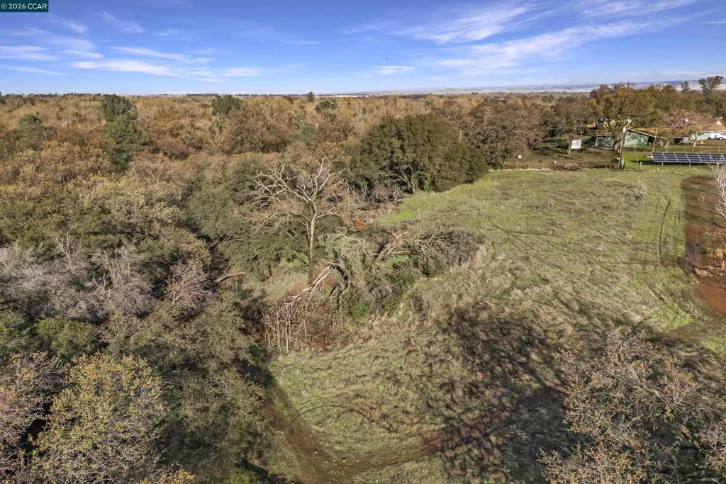 1 Pacific Heights Property Photo 12