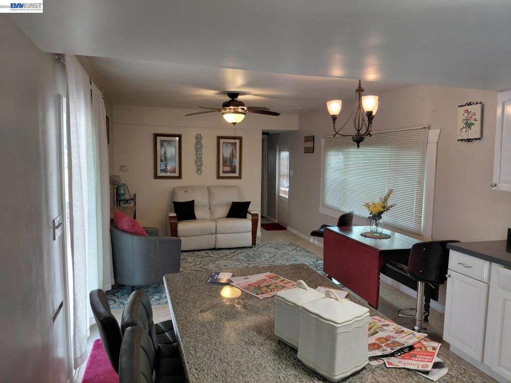 3875 Castro Valley Blvd. Property Photo 4
