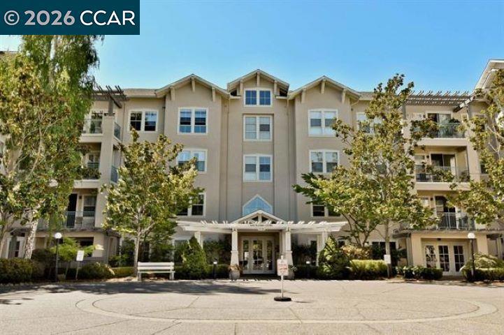1840 Tice Creek Dr 2237 Property Photo 1