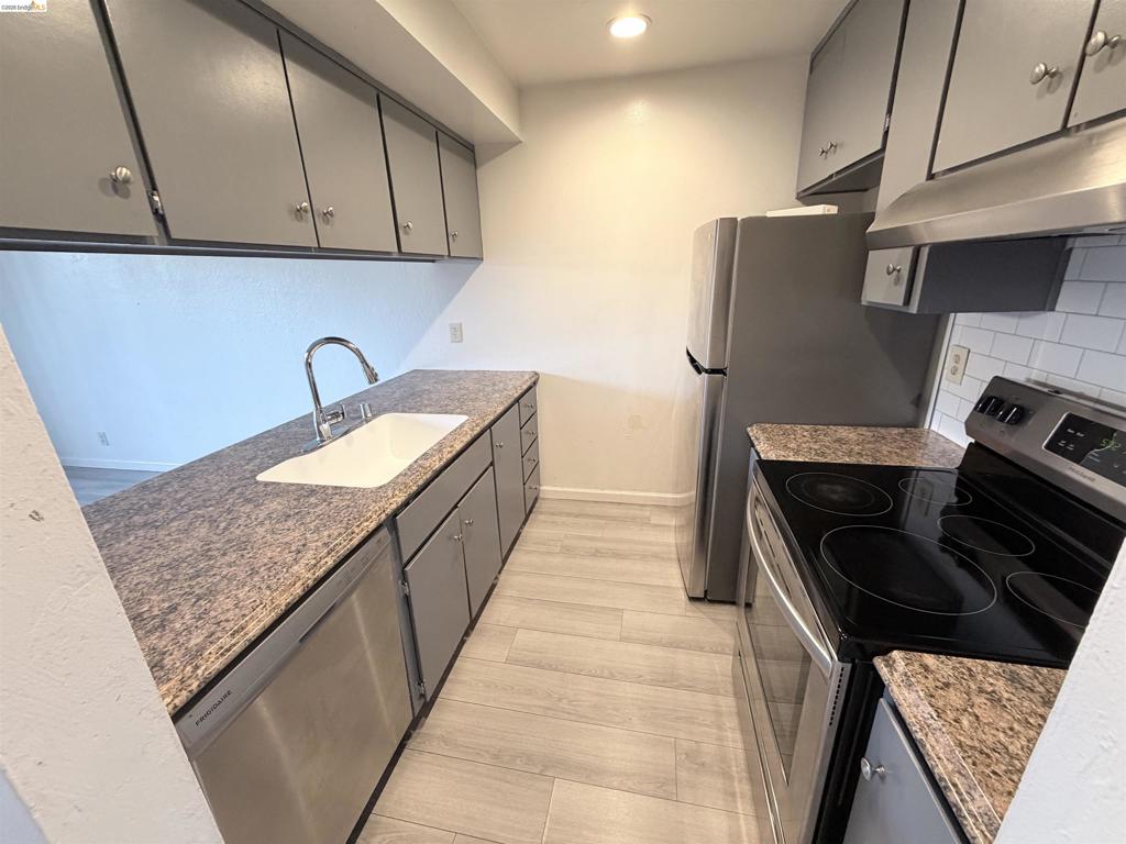 2505 Sonora Ln Property Photo 10