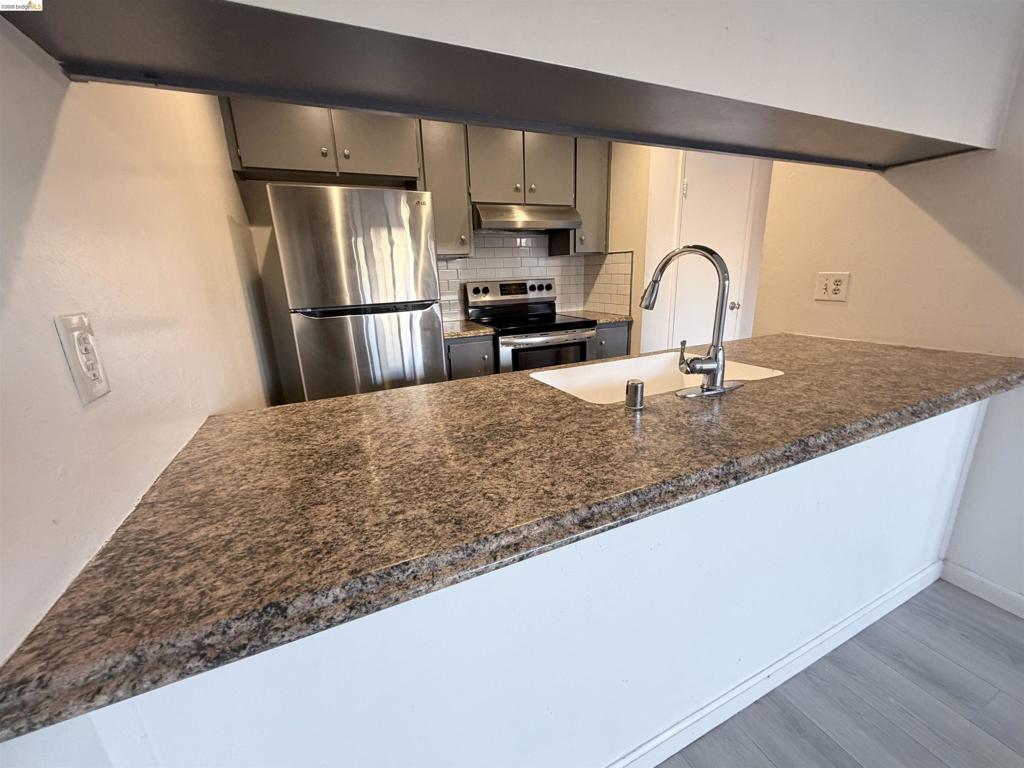 2505 Sonora Ln Property Photo 12