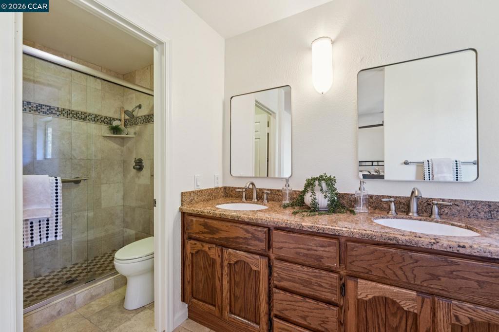 41 Burnham Ct Property Photo 45
