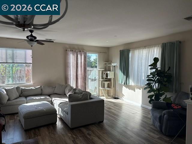 53 Halsey Ct Property Photo 9